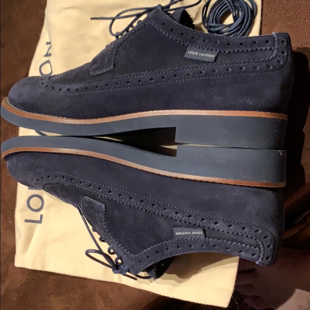 Louis Vuitton Navy Suede Brogues - Picture 4 of 5